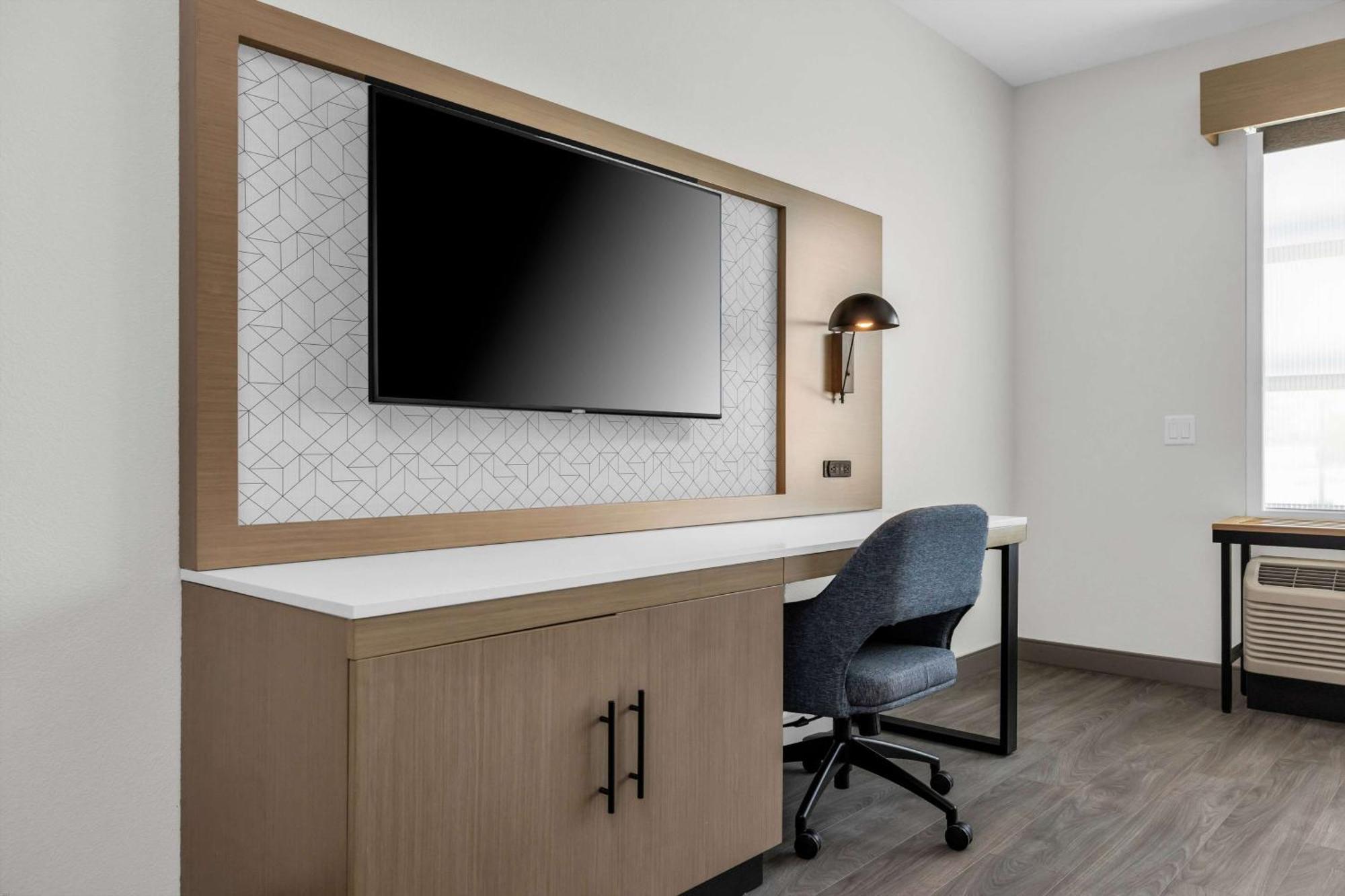 La Quinta Inn & Suites By Wyndham San Jose Airport-Downtown エクステリア 写真
